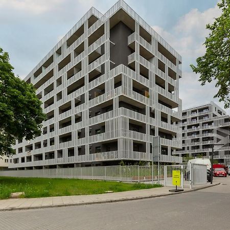 Stacja Wola Apartment Guminska By Noclegi Renters Варшава Екстер'єр фото