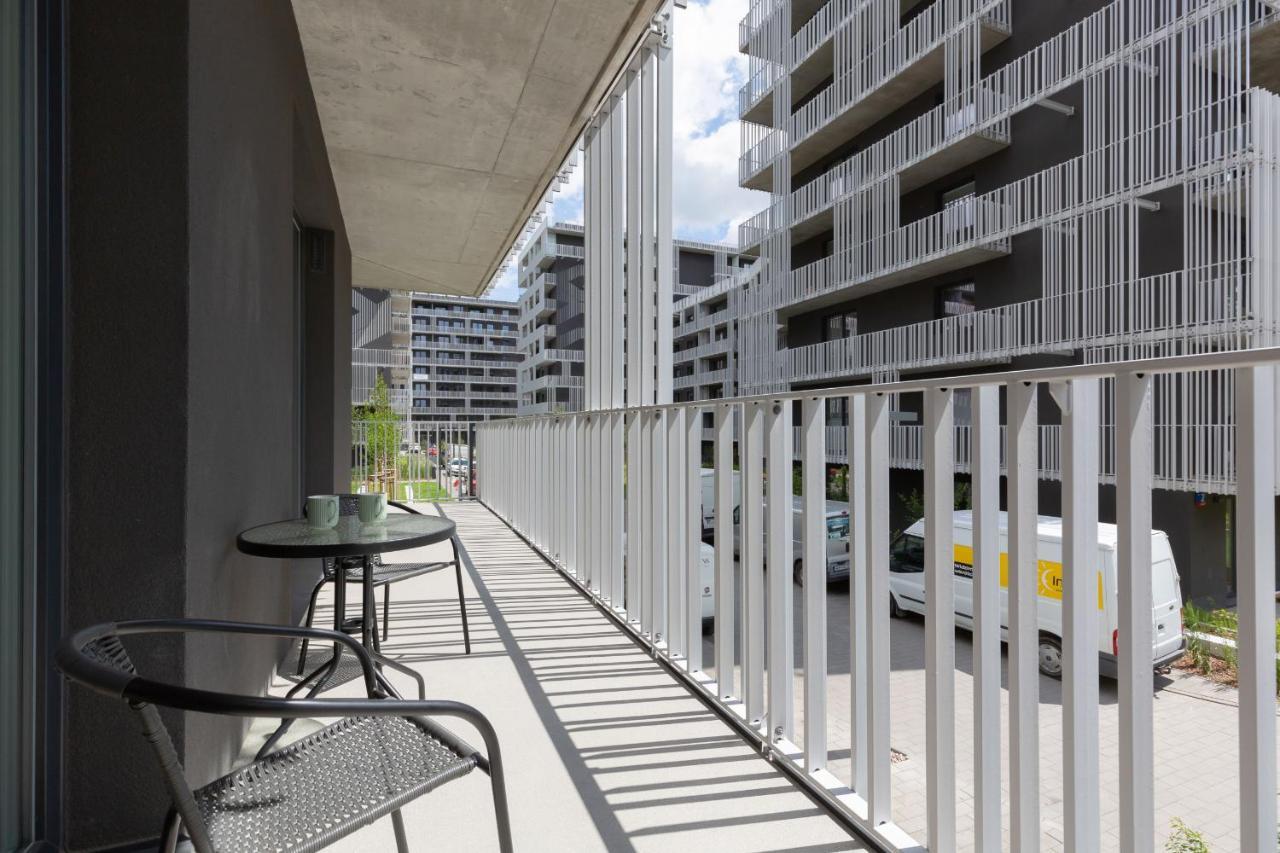 Stacja Wola Apartment Guminska By Noclegi Renters Варшава Екстер'єр фото